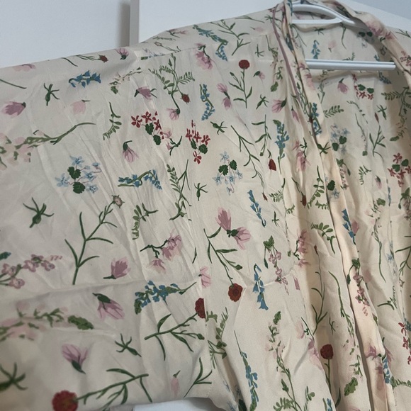 Floral Kimono Robe - Picture 2 of 4